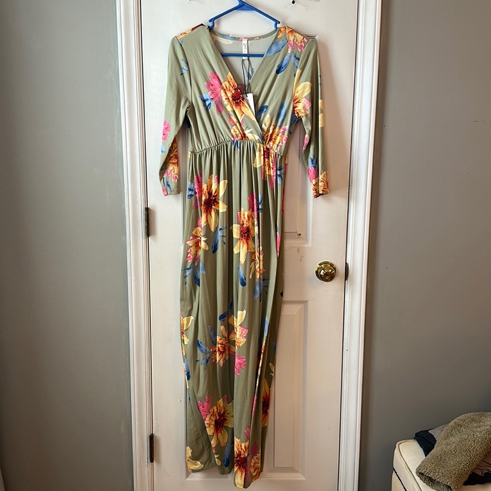 Maternity dress